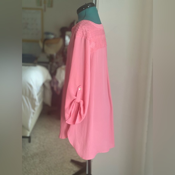 OVERSIZED PINK CHIFFON BLOUSE BY ZAC AND RACHEL 2X - Picture 2 of 5